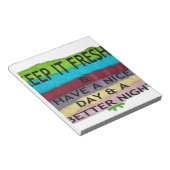 Fris en schoon: kleuruitbarsting voor een frisse s notitieblok (Schuin)