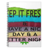 Fris en schoon: kleuruitbarsting voor een frisse s notitieboek (Voorkant)