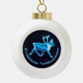 Froehliche Weihnachten - Blue Cariou (rendiervis) Keramische Bal Ornament (Voorkant)