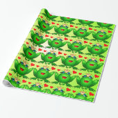 Frog Princess Hearts Cheerful Green Cadeaupapier (Uitgerold)