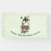 Frog with Green Hat and Shamrock Cute Birthday Spandoek (Horizontaal)