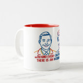 "From Doctor to Nurse – A Gift" Tweekleurige Koffiemok (Voorkant links)