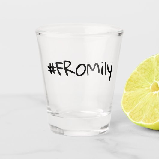 #FROMily van Fandom Korman Productions podcast Shot Glas (Voorkant)