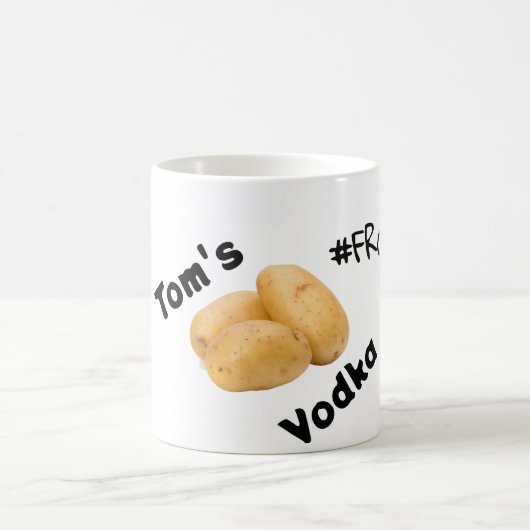 #FROMily van Fandom Korman Productions TOM Koffiemok (Center)