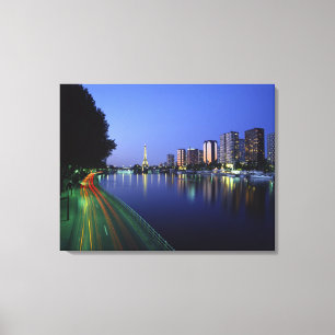 Front du Seine and Eiffel Tower, Parijs, Frankrijk Canvas Afdruk