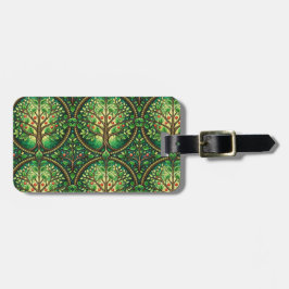 Front of a luggage tag with intricate green  bagagelabel
