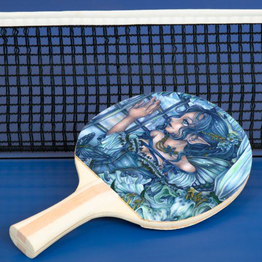 Frost Fairy Meisje's Uitzicht van een Sapphire Win Tafeltennisbatje (Insitu)