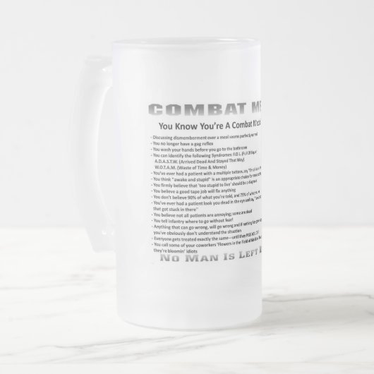 Frosted Beer Stein Combat Medic Matglas Bierpul (Voorkant links)