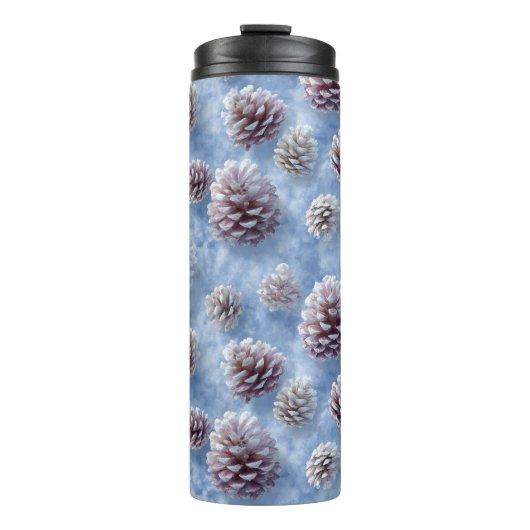 Frosted Blue Pinecones Pattern Throw Pillow Thermosbeker (Voorkant)