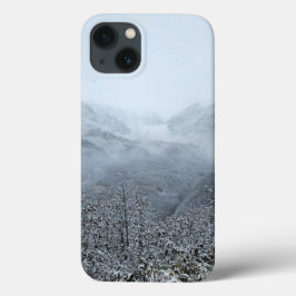 Frosted Grey Schilderachtig Mountain iPhone Case