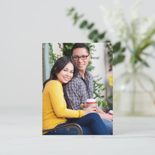 Frosted Mistletoe Aankondigingskaart (Staand voorkant)