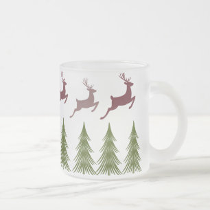Frosted Reindeer en Pine Tree Christmas Mok