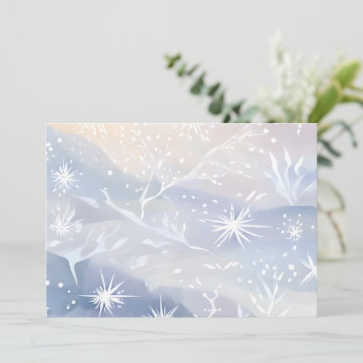 Frosted Window | Mooie sneeuwrijke winterscène Feestdagenkaart (Staand voorkant)