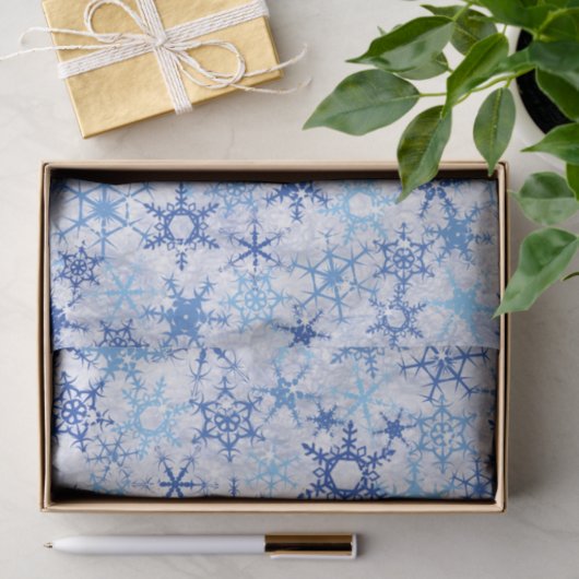 Frosty Blue Snowflakes Tissuepapier (Geschenk)
