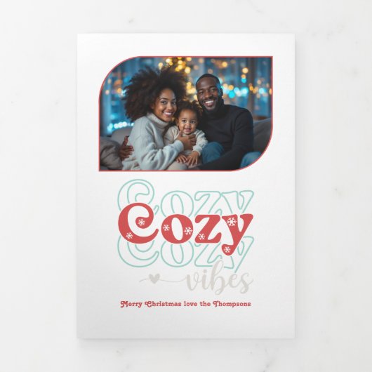 Frosty Peppermint Cozy Vibes Retro Christmas Photo Drieluik Wenskaart (Cover)