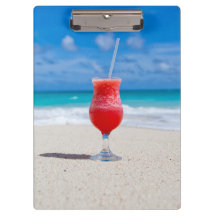 Frosty Strawberry-Drink op het strand