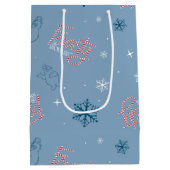 Frosty the Snowman Blue Snowflake Pattern Medium Cadeauzakje (Achterkant)