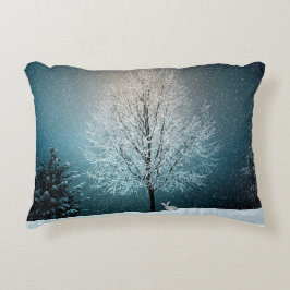 Frosty tree in de avond accent kussen