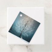 Frosty tree in de avond bedankjes labels (In situ)