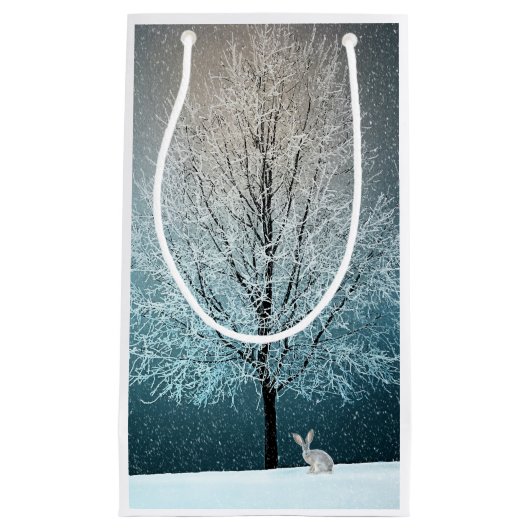 Frosty tree in de avond klein cadeauzakje (Voorkant)