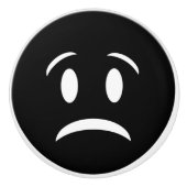 FROWNIE FACE KERAMISCHE KNOP (Voorkant)