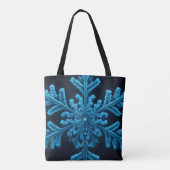 Frozen Elegance: ingewikkeld blauw sneeuwvlok ontw Tote Bag (Achterkant)