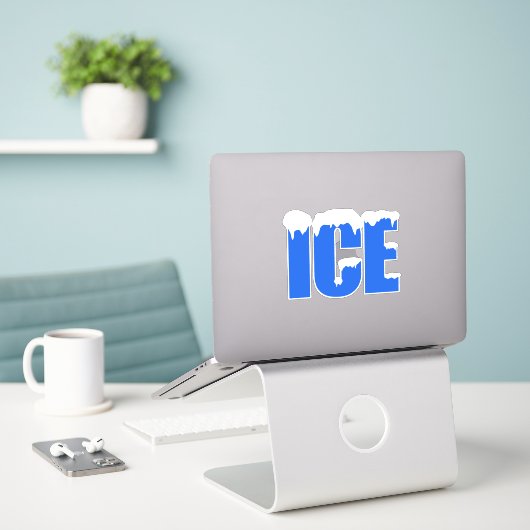Frozen Ice Cold Store Party Decal Sticker (Laptop op bureau)