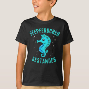 Frühschwimmer Seepferdchen bestanden Schwimmen T-shirt