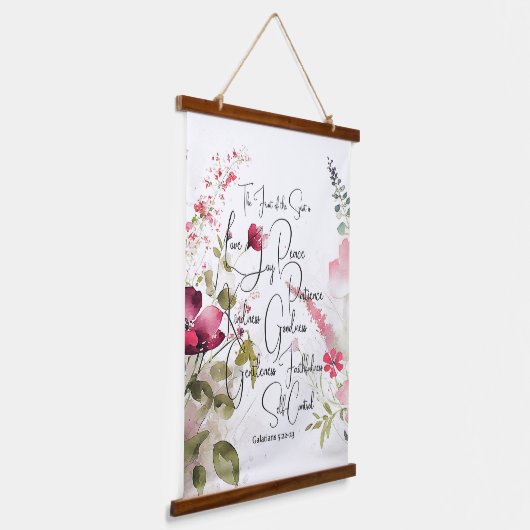 Fruit van de Spirit roze bloemig Hangend Wandkleed (Gebogen)