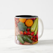 Fruiterende Sjabloon voor uw eigen tekst Tweekleurige Koffiemok (Voorkant rechts)