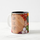 Fruiterende Sjabloon voor uw eigen tekst Tweekleurige Koffiemok (Voorkant links)