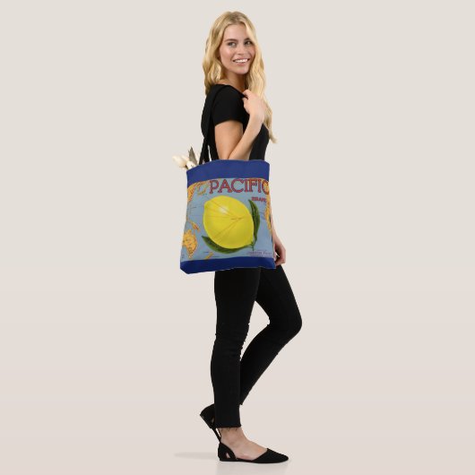  fruitkratenlabel Art Pacific Lemon Citrus Tote Bag (Op model)