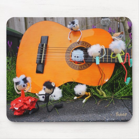 Fubby creaties die Paso Doble dansen en muziek mak Muismat (Voorkant)