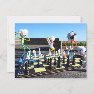 Fubby die schaakspel spelen. briefkaart