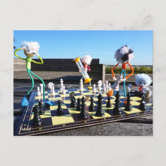 Fubby die schaakspel spelen. briefkaart (Voorkant)