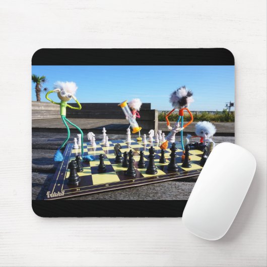 Fubby die schaakspel spelen. muismat (Met muis)
