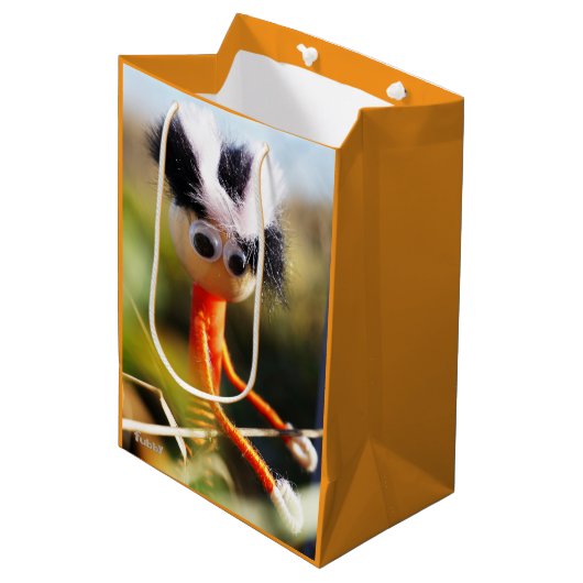 Fubby, een fantasie poppetje. medium cadeauzakje (Voorkant Gekanteld)