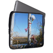 Fubby fantasie, op de vlucht voor een dier. laptop sleeve (Voorkant Rechts)