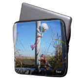 Fubby fantasie, op de vlucht voor een dier. laptop sleeve (Voorkant Links)