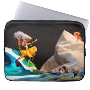 Fubby in de iconische Fimscene van de Titanic. Laptop Sleeve