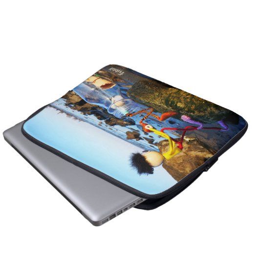 Fubby met flessenpost aan de kust. laptop sleeve (Voorkant onderkant)
