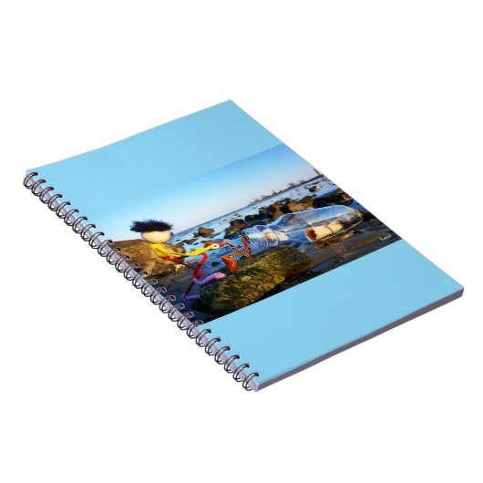 Fubby met flessenpost aan de kust. notitieboek (Rechterzijde)