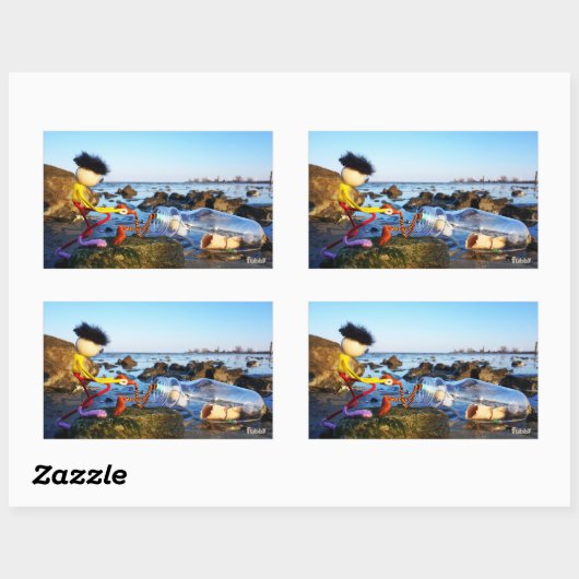 Fubby met flessenpost aan de kust. rechthoekige sticker (Vel)