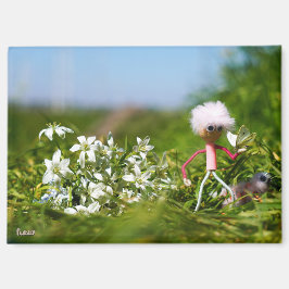 Fubby met Vlinder in een zomers landschap. Magneet