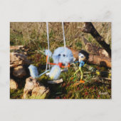 Fubby monster op de schommel. briefkaart (Voorkant)