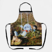 Fubby monster op de schommel. schort (Voorkant)