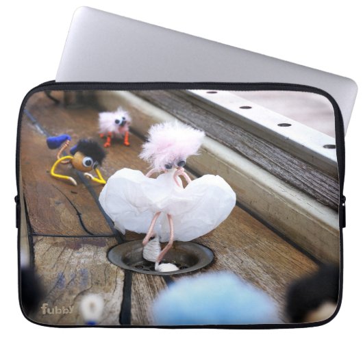 Fubby poppetje als Marilyn Monroe verkleed. Laptop Sleeve (Voorkant)