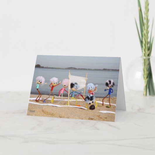 Fubby poppetjes die beach volleybal spelen bedankkaart (Voorkant)