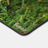 Fubby poppetjes die dansen met Narcissenjurk. Bureaumat (Hoek)