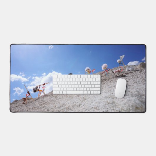 Fubby poppetjes op de skipiste, met een valpartij  bureaumat (Keyboard & Muis)